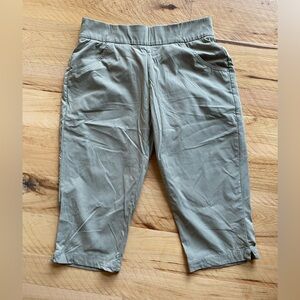 Columbia Anytime Casual Capris Hiking Pants